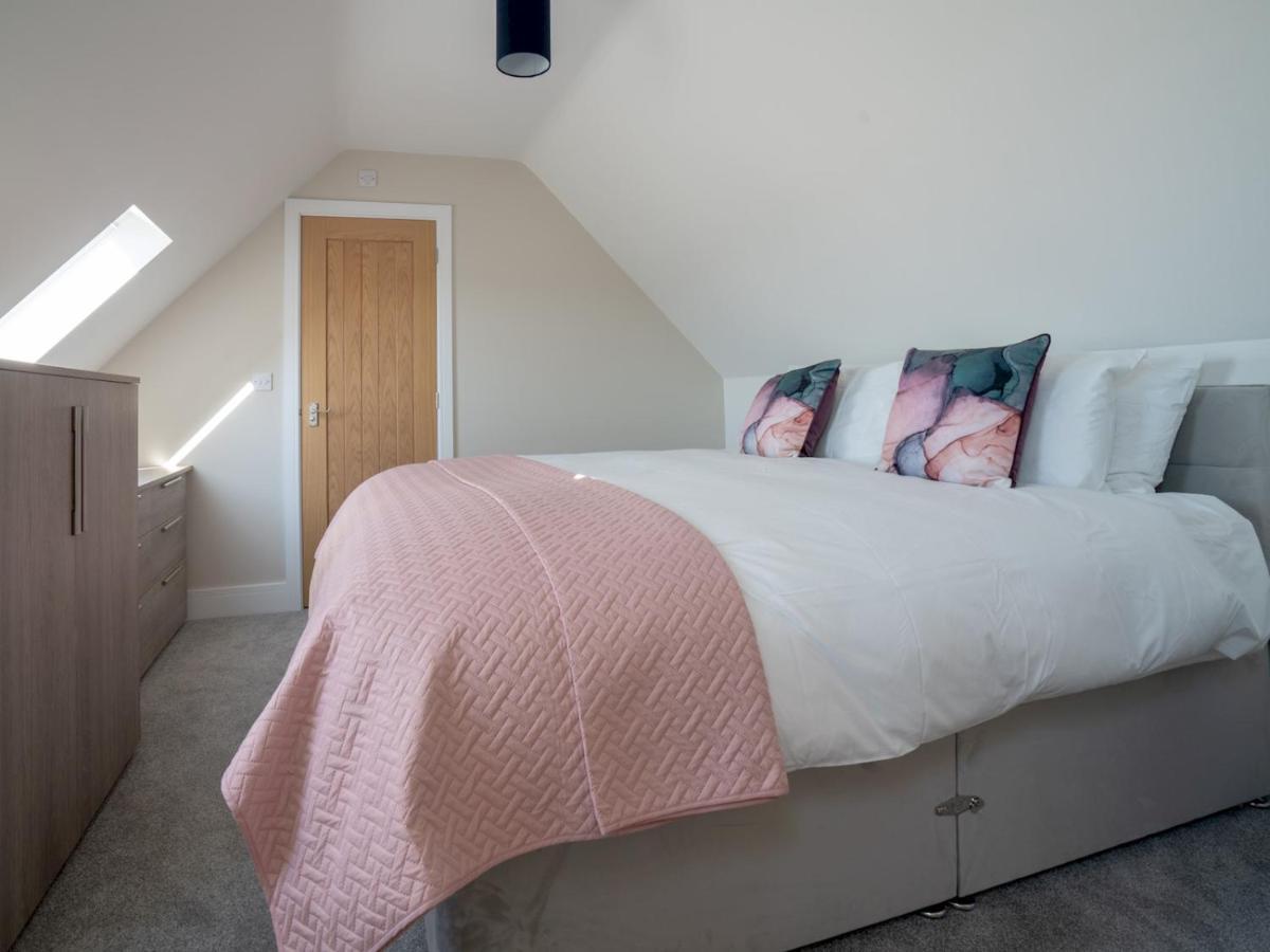 Pass The Keys Chestnut Cottage Parking Stunning Views Chipping Campden Exterior photo