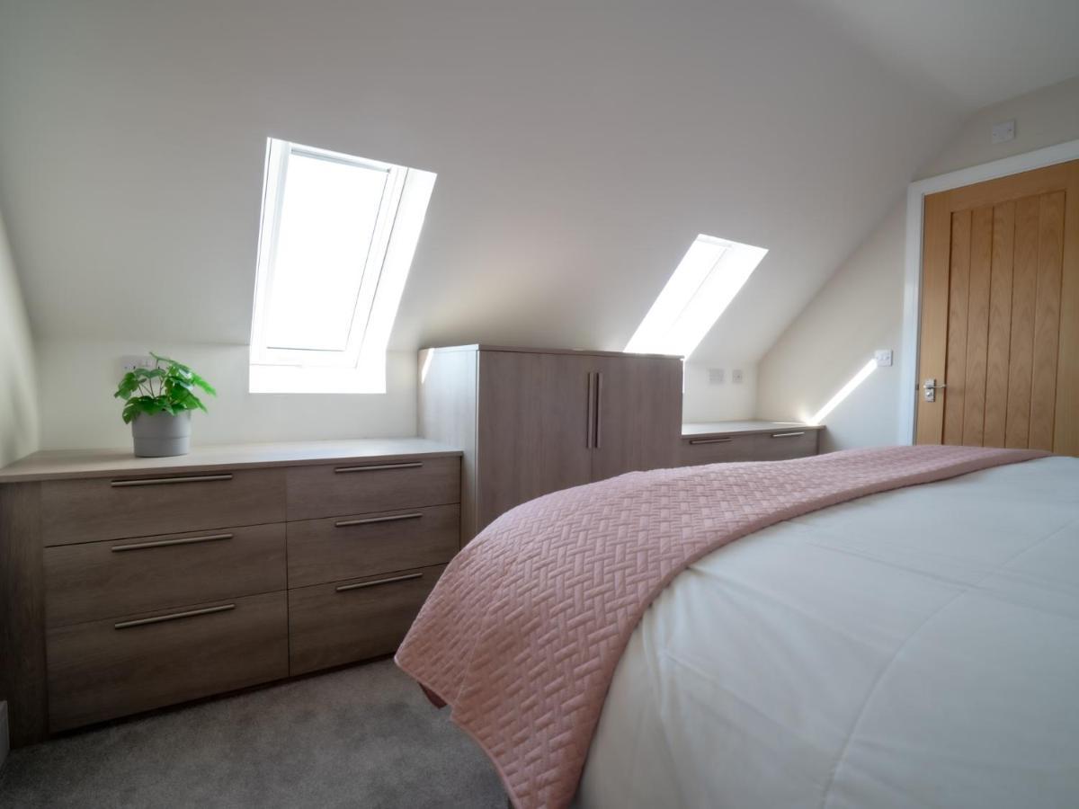 Pass The Keys Chestnut Cottage Parking Stunning Views Chipping Campden Exterior photo